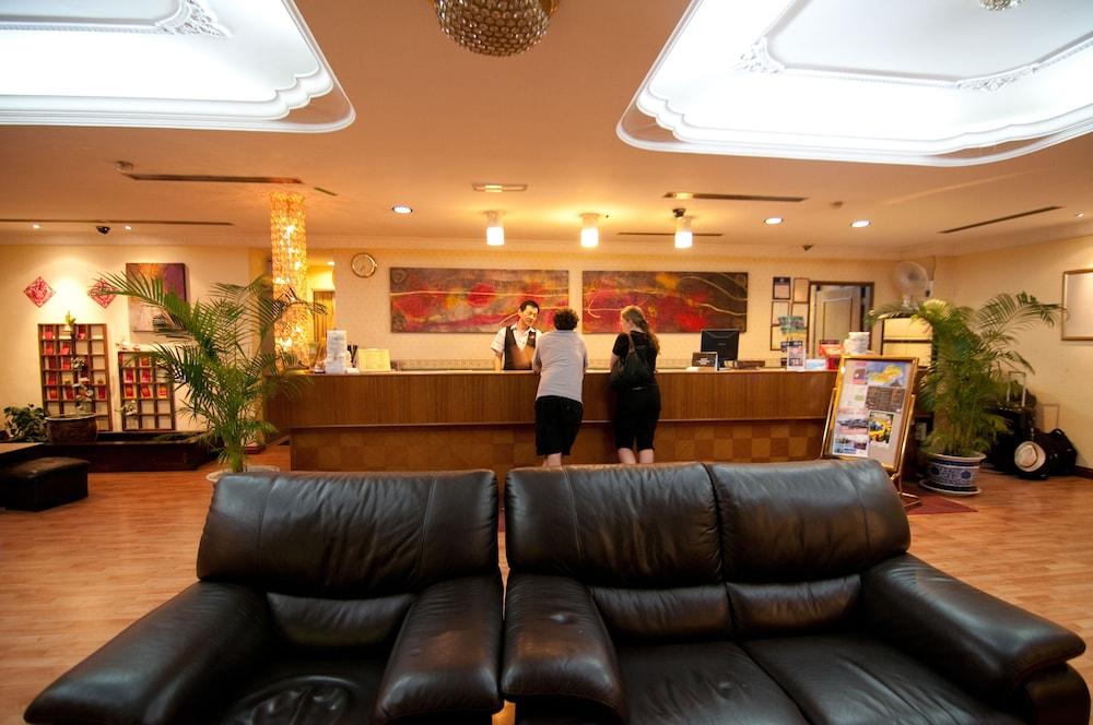 China Town Hotel