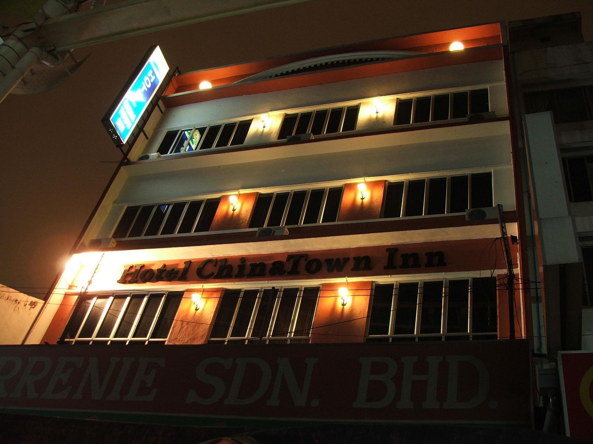 China Town Hotel 2*